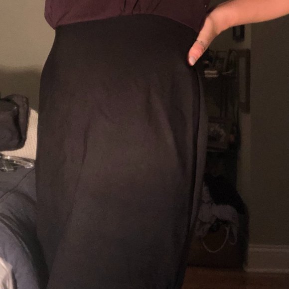 Loft Dress - Picture 3 of 3